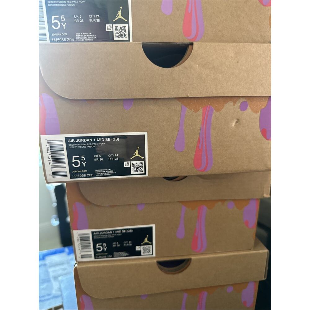 Kid's Size 5.5Y Air Jordan 1 Mid SE Peanut Butter and Jelly HJ5958-206 - Picture 8 of 8